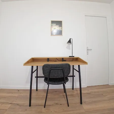 Apartment Le Soleilcasa - 3 Personnes - Bureau & Wifi *