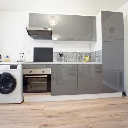 Le Soleilcasa - 3 Personnes - Bureau & Wifi