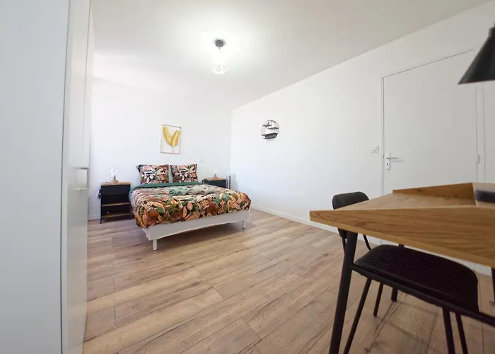 Apartament Le Soleilcasa - 3 Personnes - Bureau & Wifi